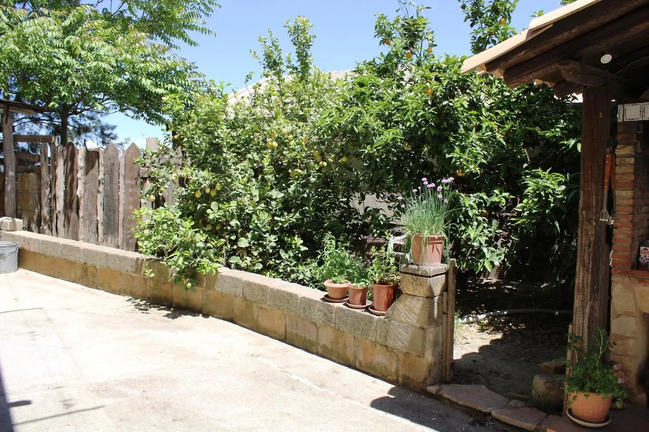 La casa di Marika Villa Calascibetta 0*,  Italia